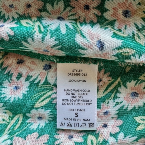 Lush Mini Wrap Sweetheart Dress Floral Size Small - Picture 6 of 8